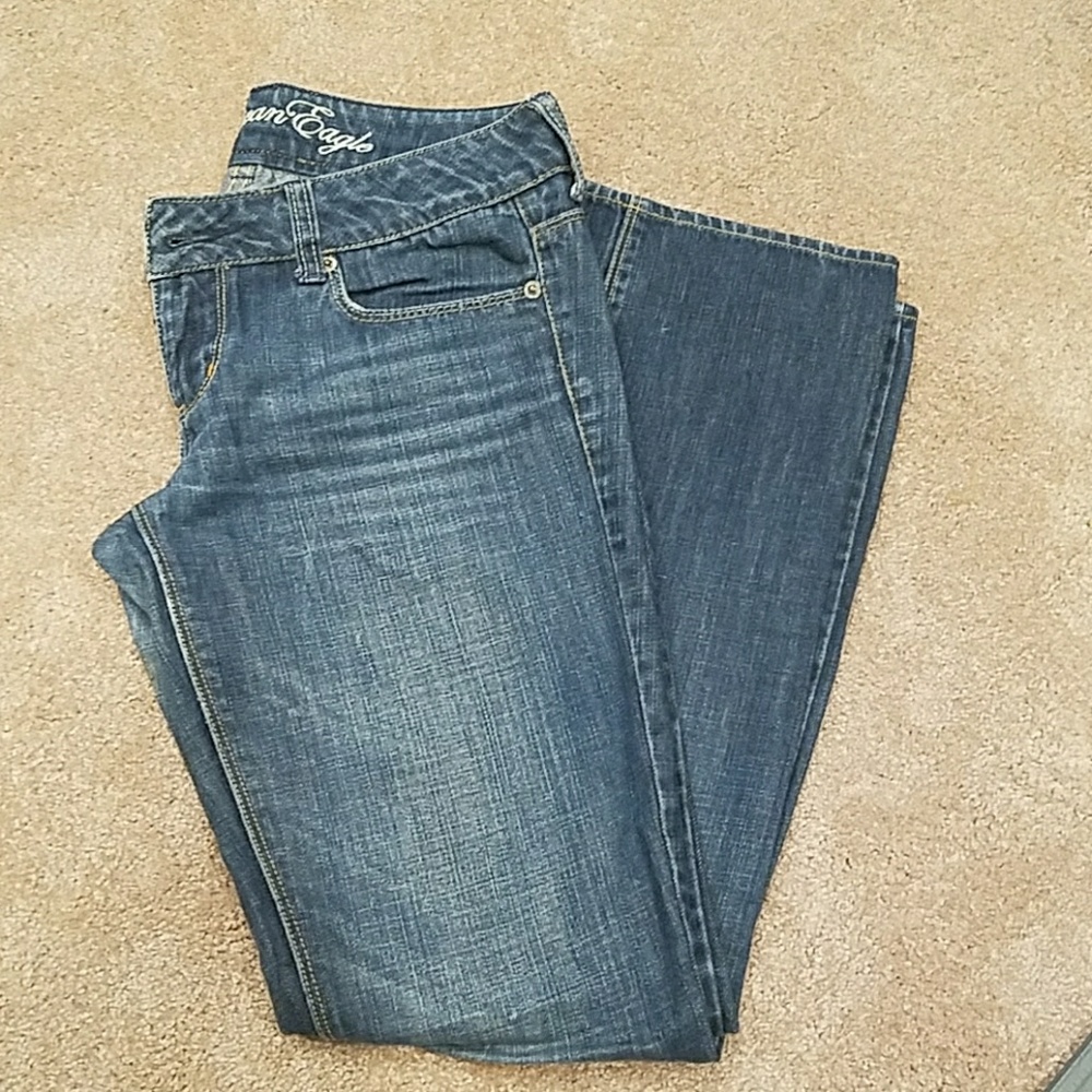 American Eagle jeans 2 short